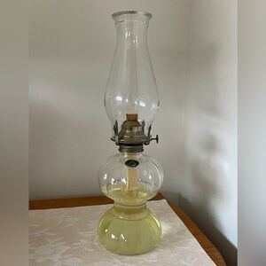 Vintage Lamplight Farms 
Kerosene / Oil Lamp.